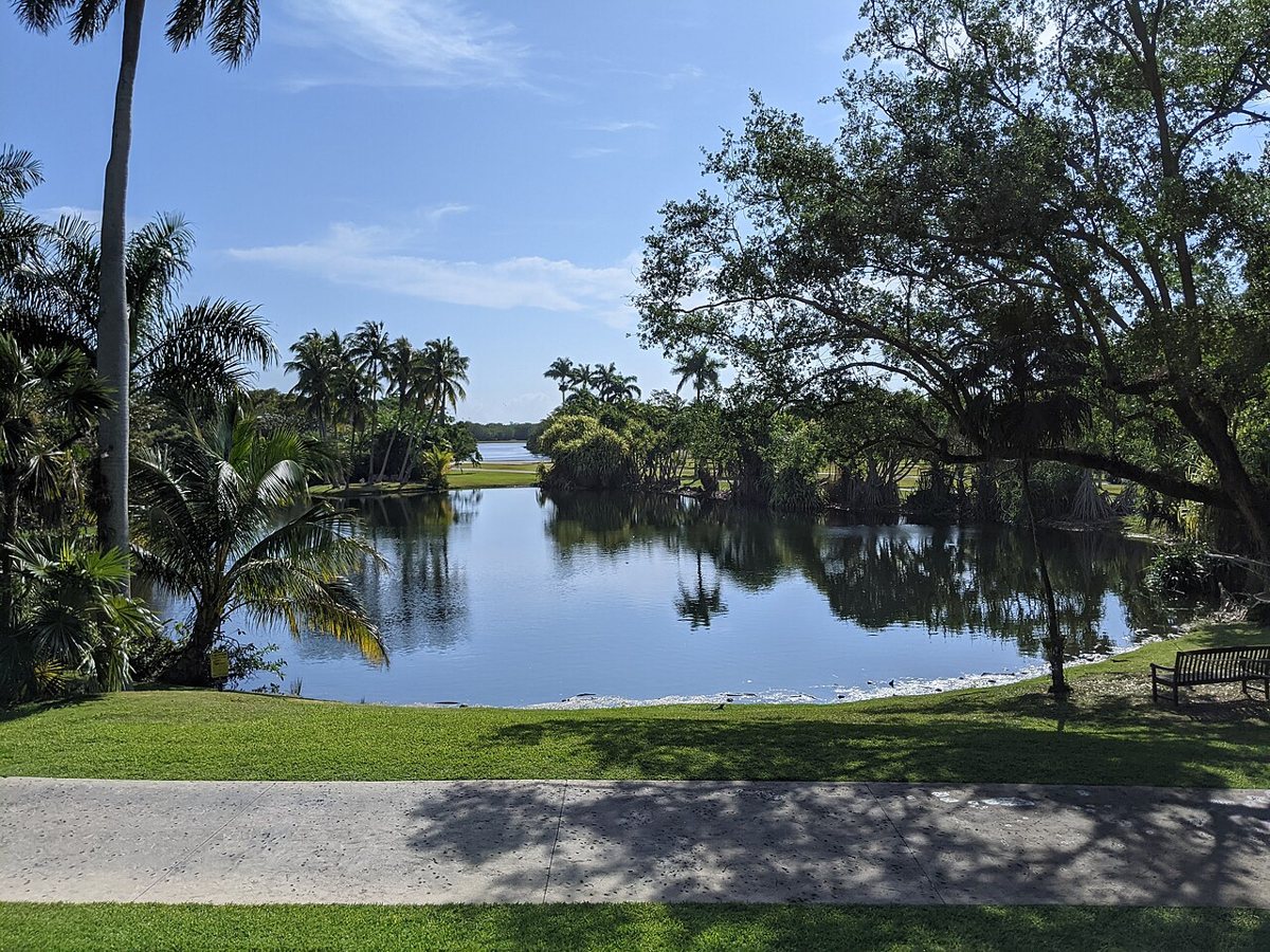 Lakeside running path at Tropical Park in Miami's Kendall area